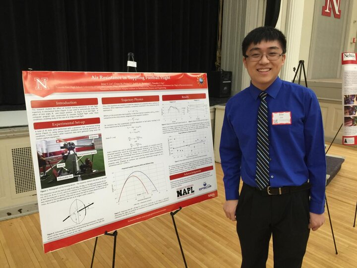 Jesse presents his research at the University of Nebraska summer research fair.